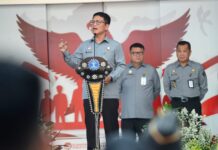Sekjen Kemenkumham Nico Afinta, saat menyampaikan arahan di apel pagi, Senin 30 September 2024. (Foto.Ist/Rutan Kotamobagu)