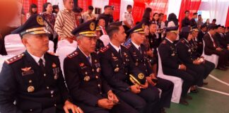 Karutan Kotamobagu Aris Yuliyanta (kiri), saat mengikuti HUT ke-81 RI, Senin 17 Agustus 2026. (foto.Ist/Rutan Kotamobagu)